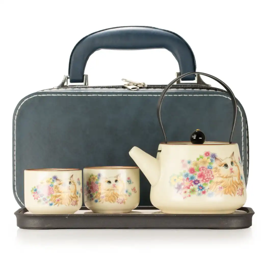 Travel Teapot Set & Two Cups – Cat Lover | www.artisangoods.co.uk