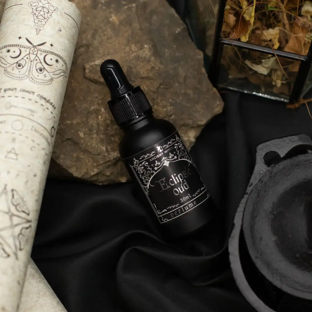 Ancient Witch Perfume Oil – Eclipse Oud | www.artisangoods.co.uk 8 Ancient Witch Perfume Oil – Eclipse Oud | www.artisangoods.co.uk 8