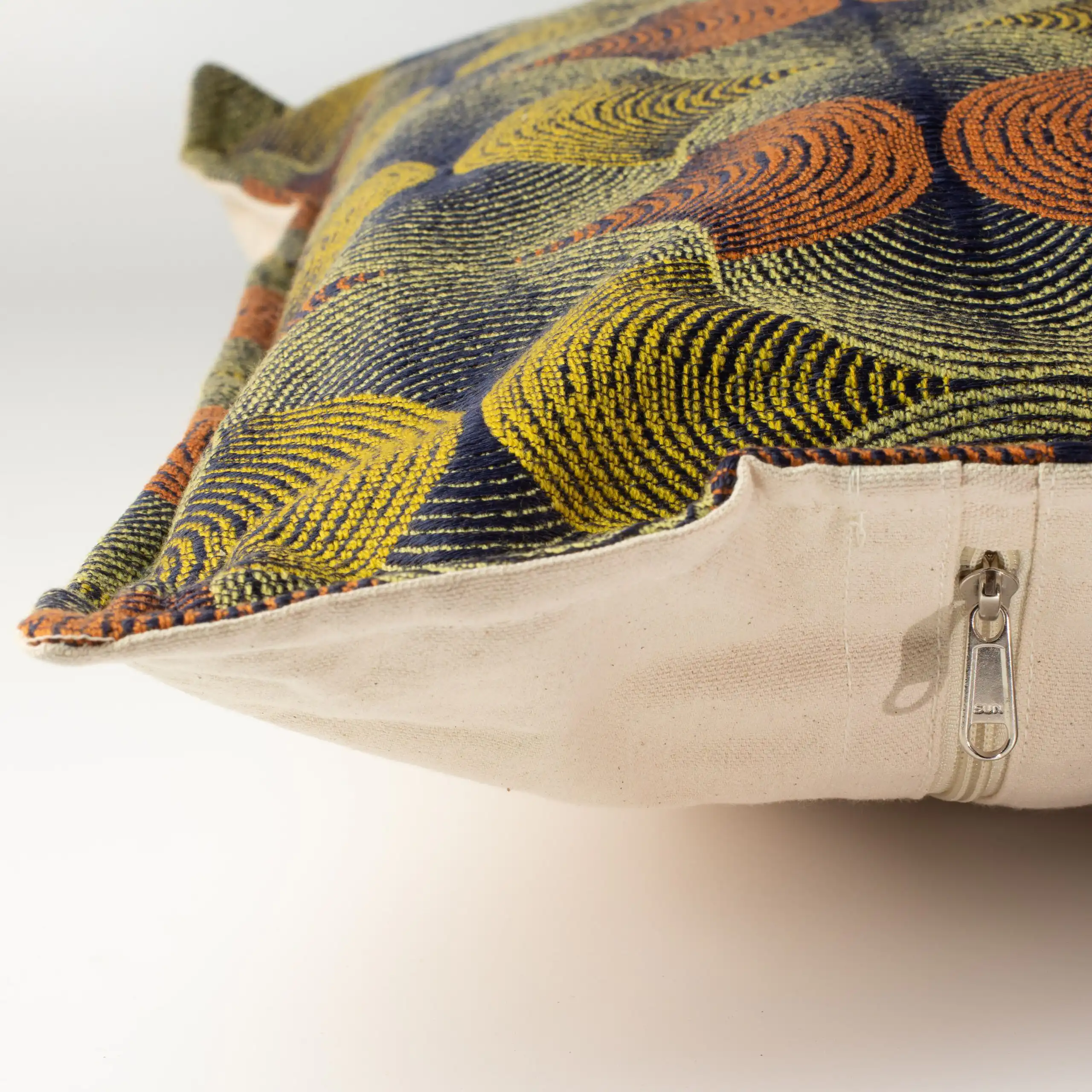 Classic Cushion Cover - Urban Swirl - 60x60cm - Jumbo Style - Image 4