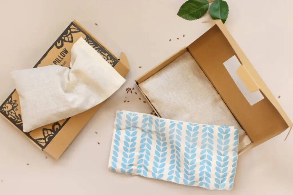 Agnes + Cat Eye Pillow – Becalmed & Destressed | www.artisangoods.co.uk 4