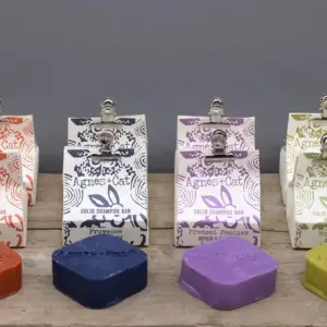 Agnes + Cat Clementine Solid Shampoo | www.artisangoods.co.uk 11