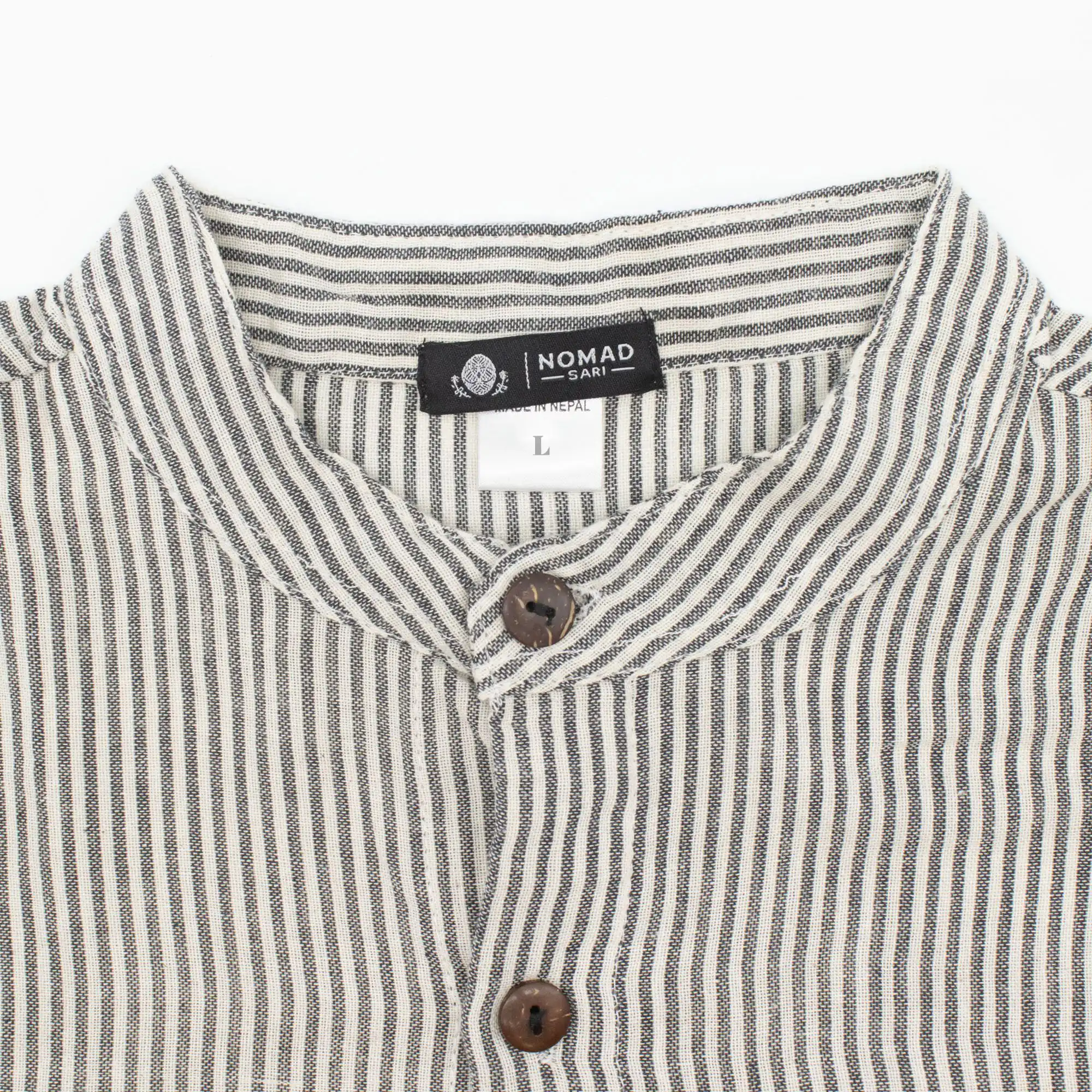 Nomad Sari Grandad Shirt – Grey Stone – Medium | www.artisangoods.co.uk 8 Nomad Sari Grandad Shirt – Grey Stone – Medium | www.artisangoods.co.uk 7