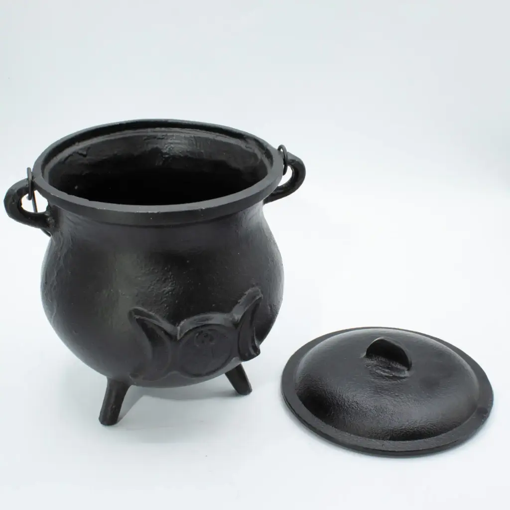 Extra Huge Cast Iron Cauldron with Triple Moon 23x18cm (at least 4kg) | www.artisangoods.co.uk 3 Extra Huge Cast Iron Cauldron with Triple Moon 23x18cm (at least 4kg) | www.artisangoods.co.uk 3