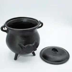 Extra Huge Cast Iron Cauldron with Triple Moon 23x18cm (at least 4kg) | www.artisangoods.co.uk 3