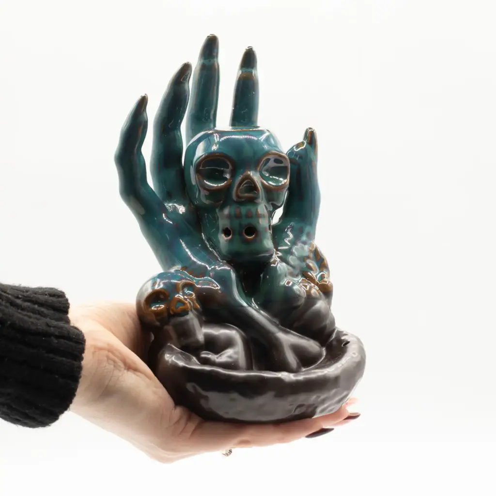 Backflow Incense Burner – Skull in Hand | www.artisangoods.co.uk 3 Backflow Incense Burner – Skull in Hand | www.artisangoods.co.uk 3