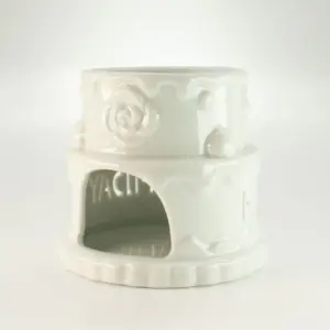 Ceramic Cake Oil Burner – HAPPY BIRTHDAY – White | www.artisangoods.co.uk 3