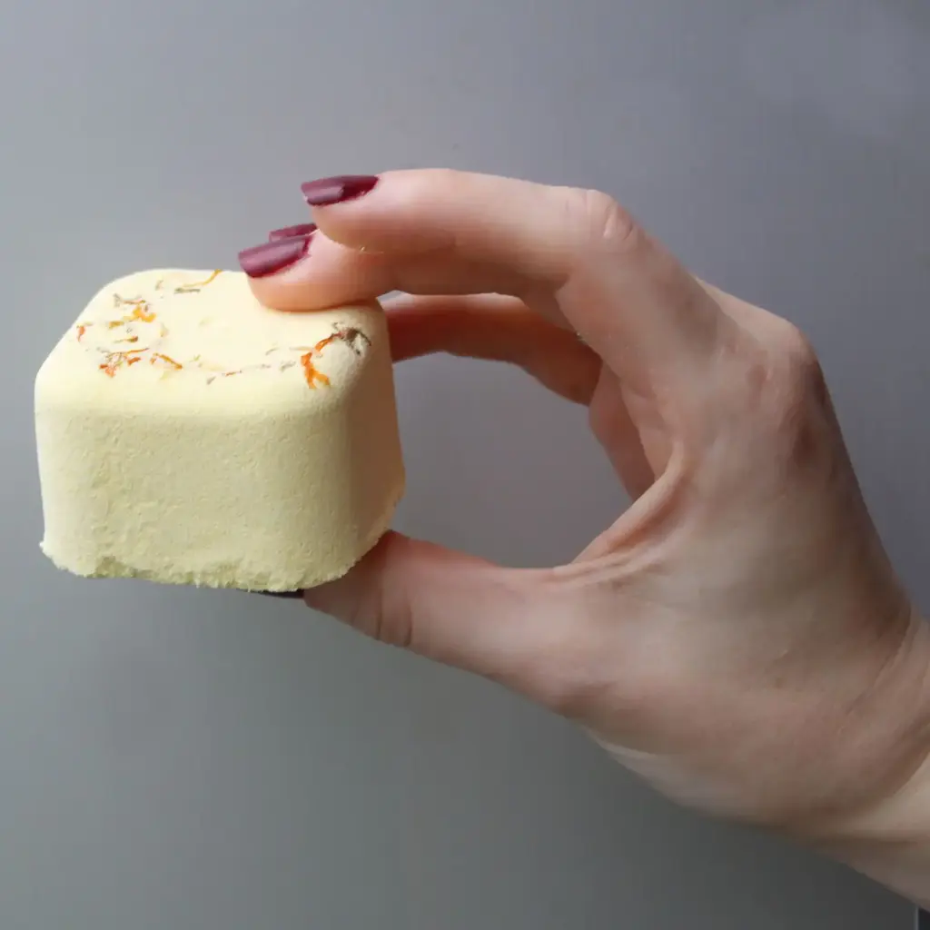 Set of 6 Aromatherapy Shower Steamers – Focus Booster | www.artisangoods.co.uk 2