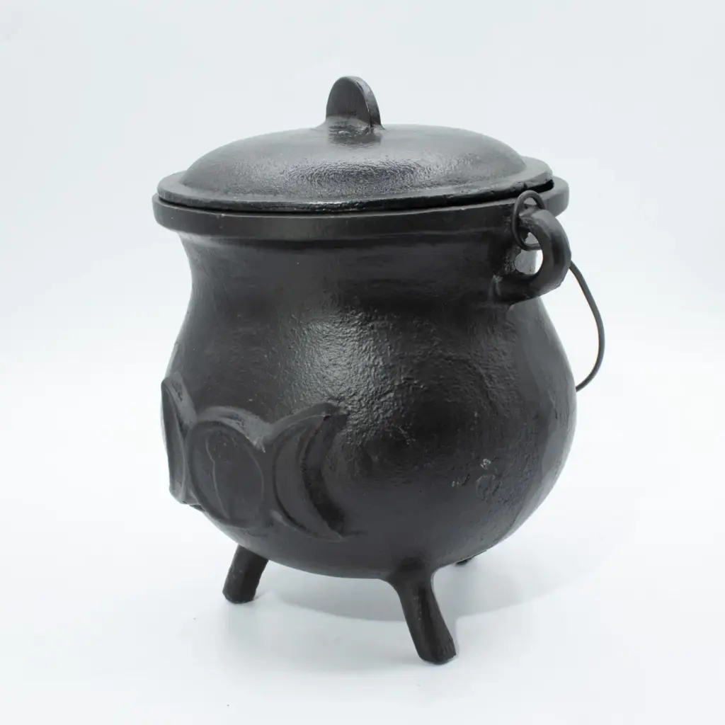 Extra Huge Cast Iron Cauldron with Triple Moon 23x18cm (at least 4kg) | www.artisangoods.co.uk 5 Extra Huge Cast Iron Cauldron with Triple Moon 23x18cm (at least 4kg) | www.artisangoods.co.uk 5