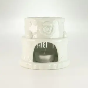 Ceramic Cake Oil Burner – HAPPY BIRTHDAY – White | www.artisangoods.co.uk 4