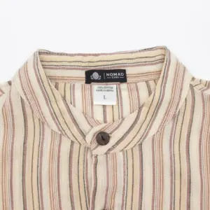 Nomad Sari Grandad Shirt – Brown Beige – Large | www.artisangoods.co.uk 5