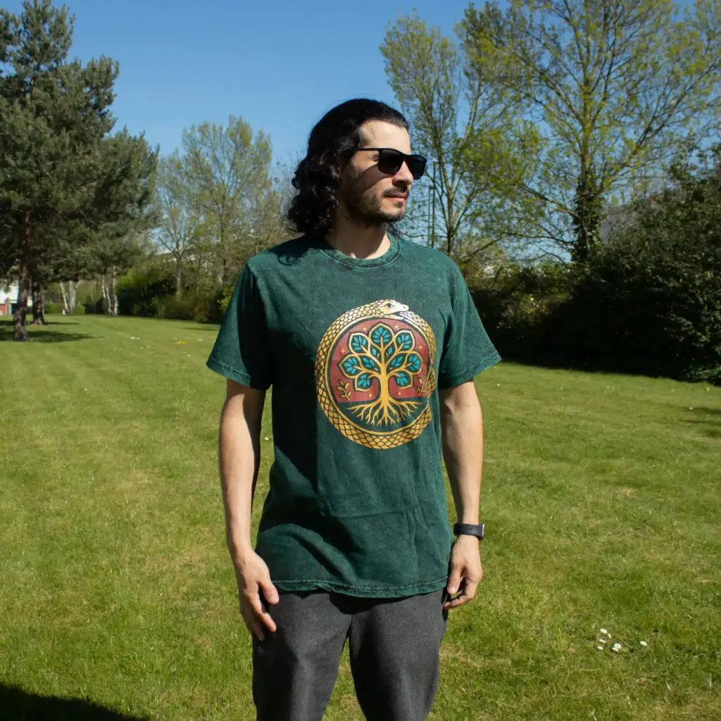 Nomad Sari Stonewashed Cotton T-Shirt – Tree of Life – Green – Small | www.artisangoods.co.uk 7 Nomad Sari Stonewashed Cotton T-Shirt – Tree of Life – Green – Small | www.artisangoods.co.uk 7