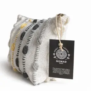Nomad Sari Indian Jacquard Toiletry Bag – Hippie Knot | www.artisangoods.co.uk 8