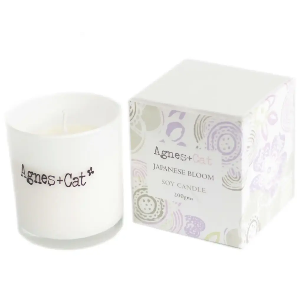 Agnes + Cat Votive Candle – Japanese Bloom | www.artisangoods.co.uk