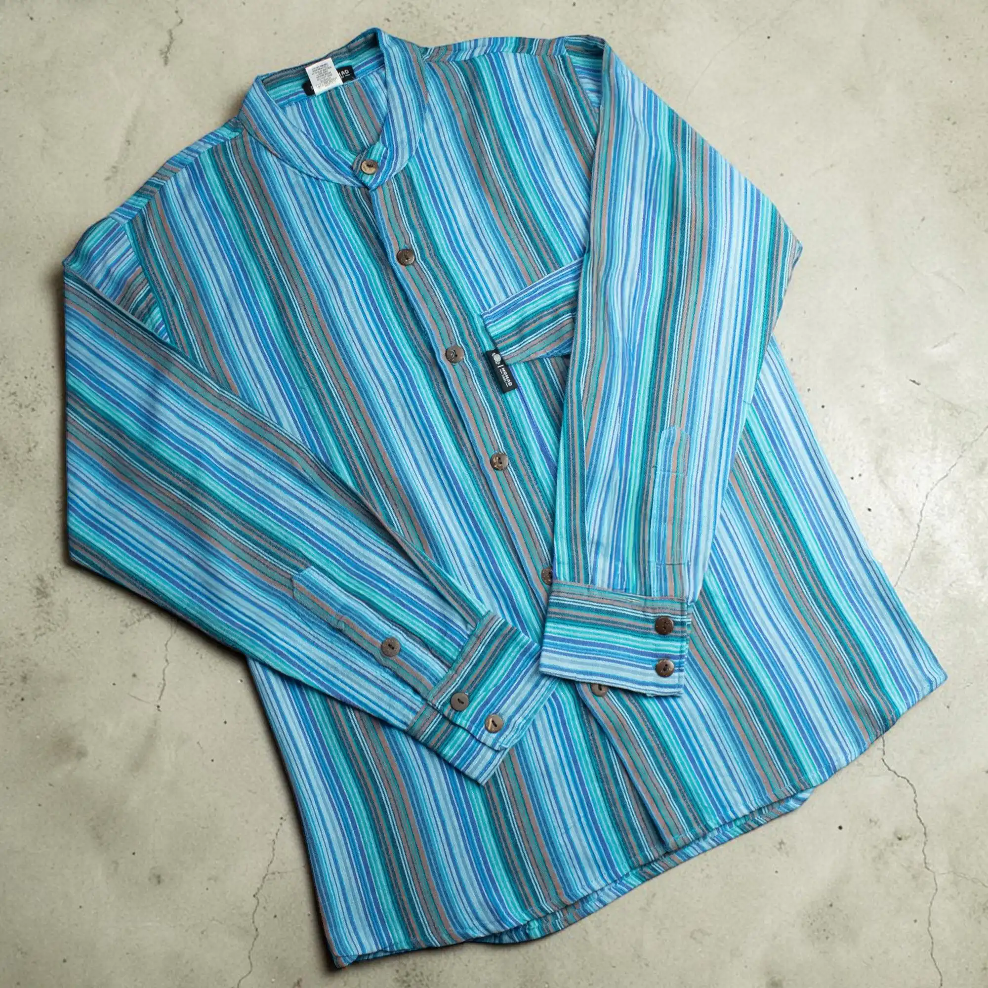 Nomad Sari Grandad Shirt – Turquoise – Medium | www.artisangoods.co.uk 2 Nomad Sari Grandad Shirt – Turquoise – Medium | www.artisangoods.co.uk 1