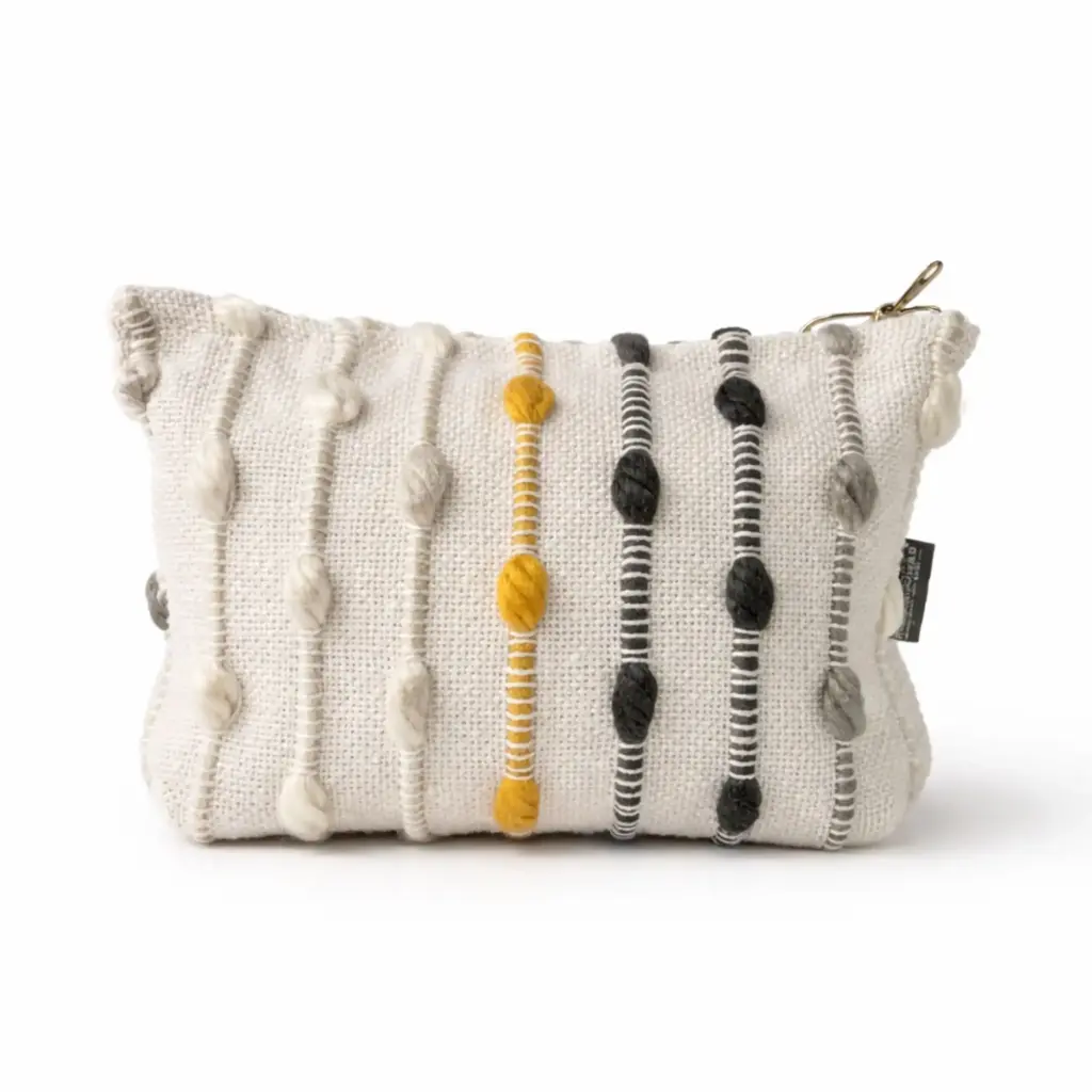 Nomad Sari Indian Jacquard Toiletry Bag – Hippie Knot | www.artisangoods.co.uk