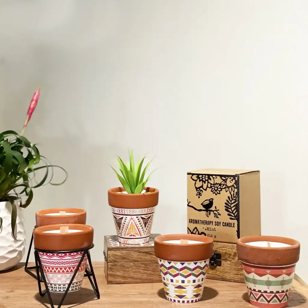 Agnes + Cat Herb Garden Candles – Sage | www.artisangoods.co.uk 4