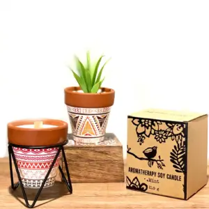 Agnes + Cat Herb Garden Candles – Geranium | www.artisangoods.co.uk 4