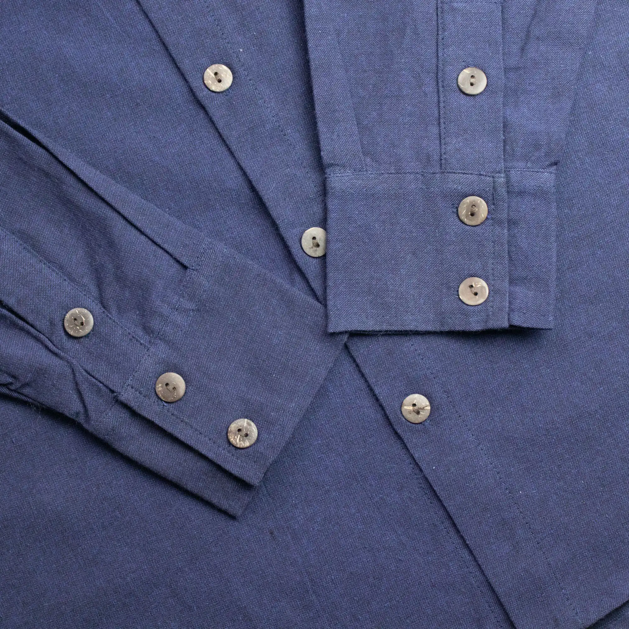Nomad Sari Kathmandu Shirt – Indigo – XL | www.artisangoods.co.uk 8 Nomad Sari Kathmandu Shirt – Indigo – XL | www.artisangoods.co.uk 7
