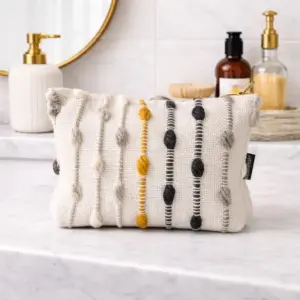 Nomad Sari Indian Jacquard Toiletry Bag – Hippie Knot | www.artisangoods.co.uk 3
