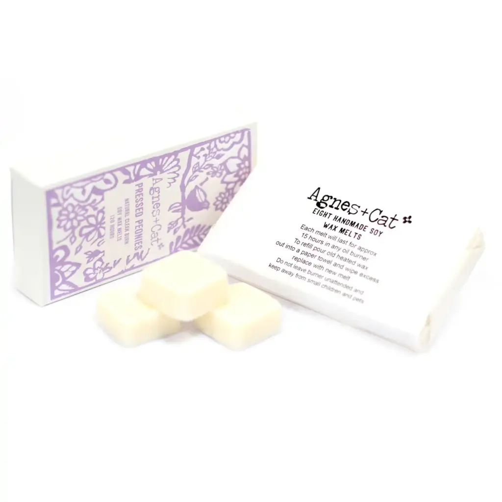 Agnes + Cat Box of 8 Wax Melts – Pressed Peonies | www.artisangoods.co.uk 2