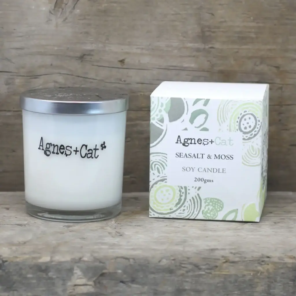 Agnes + Cat Votive Candle – White Fig | www.artisangoods.co.uk 4