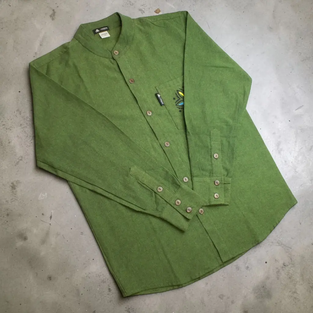 Nomad Sari Kathmandu Shirt – Forest Green – Medium | www.artisangoods.co.uk 3 Nomad Sari Kathmandu Shirt – Forest Green – Medium | www.artisangoods.co.uk 3