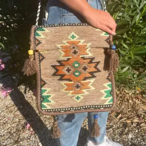 Biege Kilim Messenger Festival Bag | www.artisangoods.co.uk 5