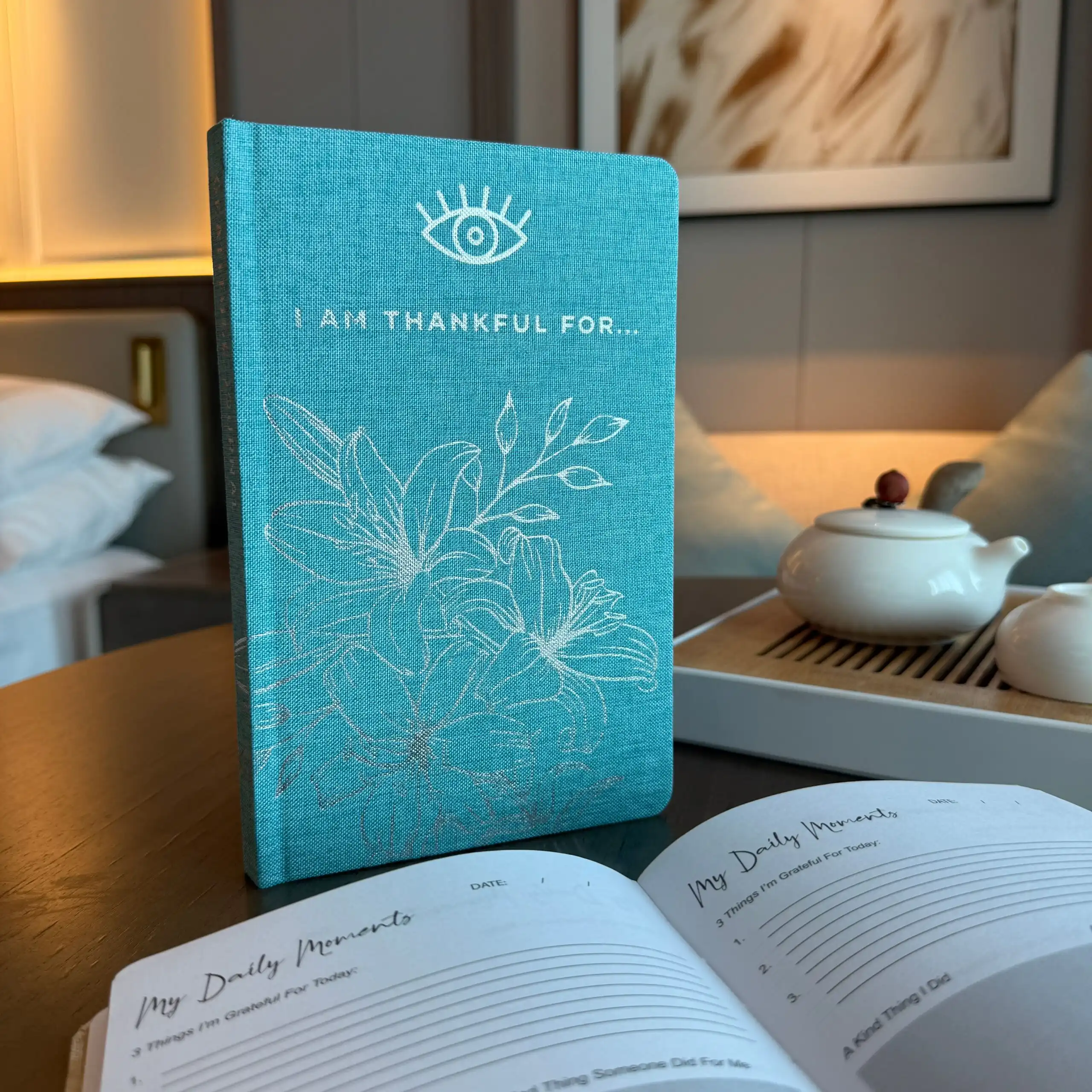 Blue Gratitude Journal with Silver Lining – 120 pages – I am Thankful For | www.artisangoods.co.uk 2 Blue Gratitude Journal with Silver Lining – 120 pages – I am Thankful For | www.artisangoods.co.uk 1
