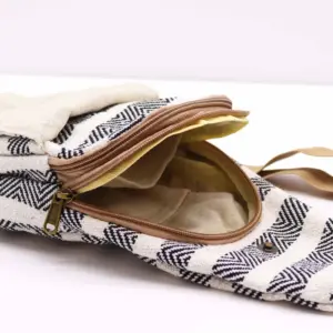 Body Cross Bag Natural Cotton –  Black & White | www.artisangoods.co.uk 4