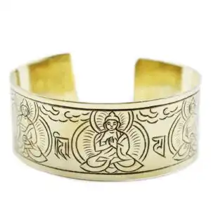 Brass Tibetan Bracelet – Five Buddha | www.artisangoods.co.uk 1