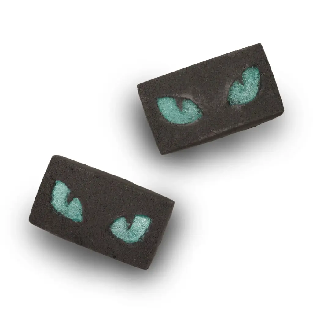 Cats Eyes Halloween  Bath Bomb 80g | www.artisangoods.co.uk 3