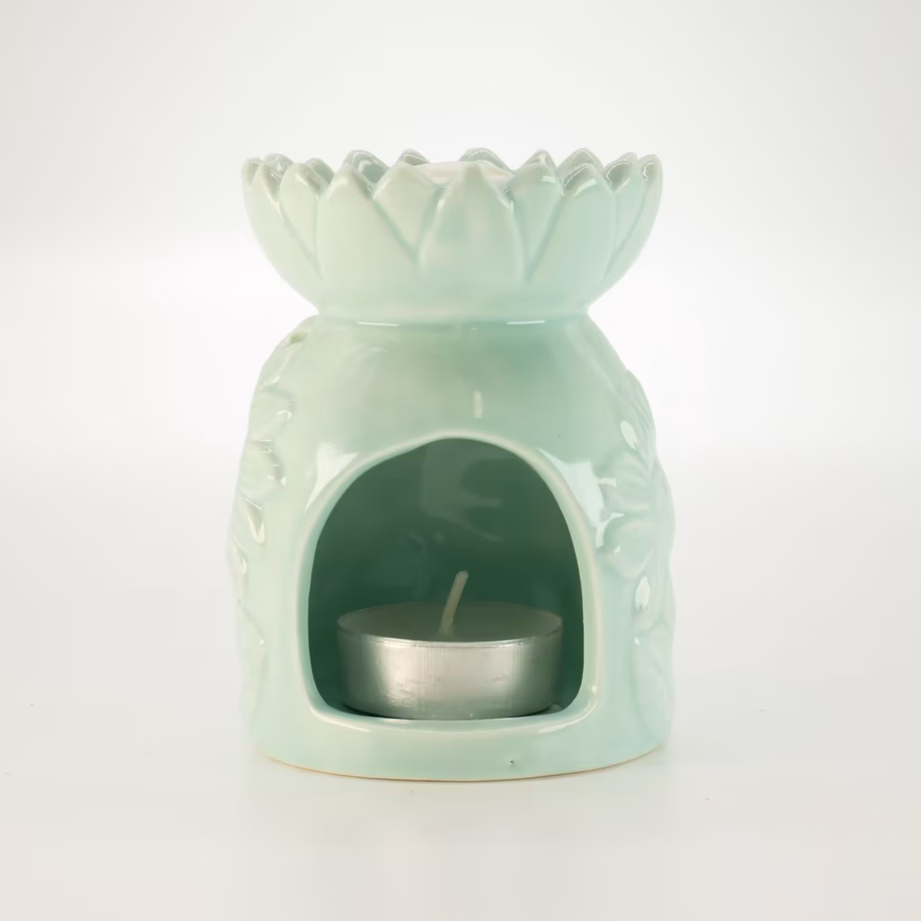 Ceramic Sunflower Oil Burner – Pastel Green | www.artisangoods.co.uk 2 Ceramic Sunflower Oil Burner – Pastel Green | www.artisangoods.co.uk 2