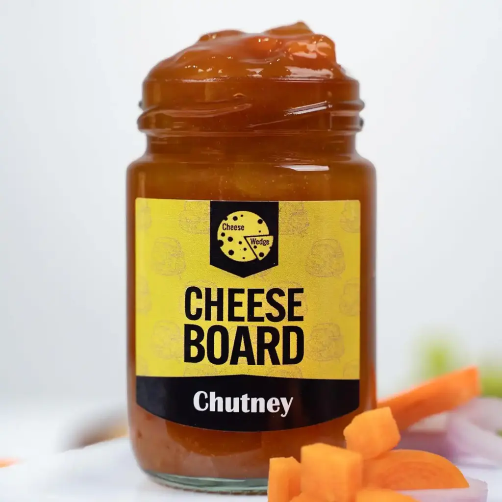 Cheese, Crackers & Chutneys Deli Gift Box | www.artisangoods.co.uk 6