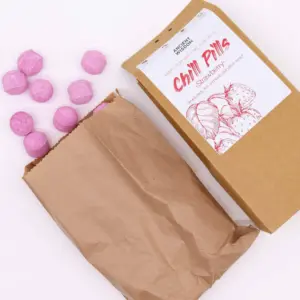 Chill Pills Gift Pack 350g – Strawberry | www.artisangoods.co.uk 2