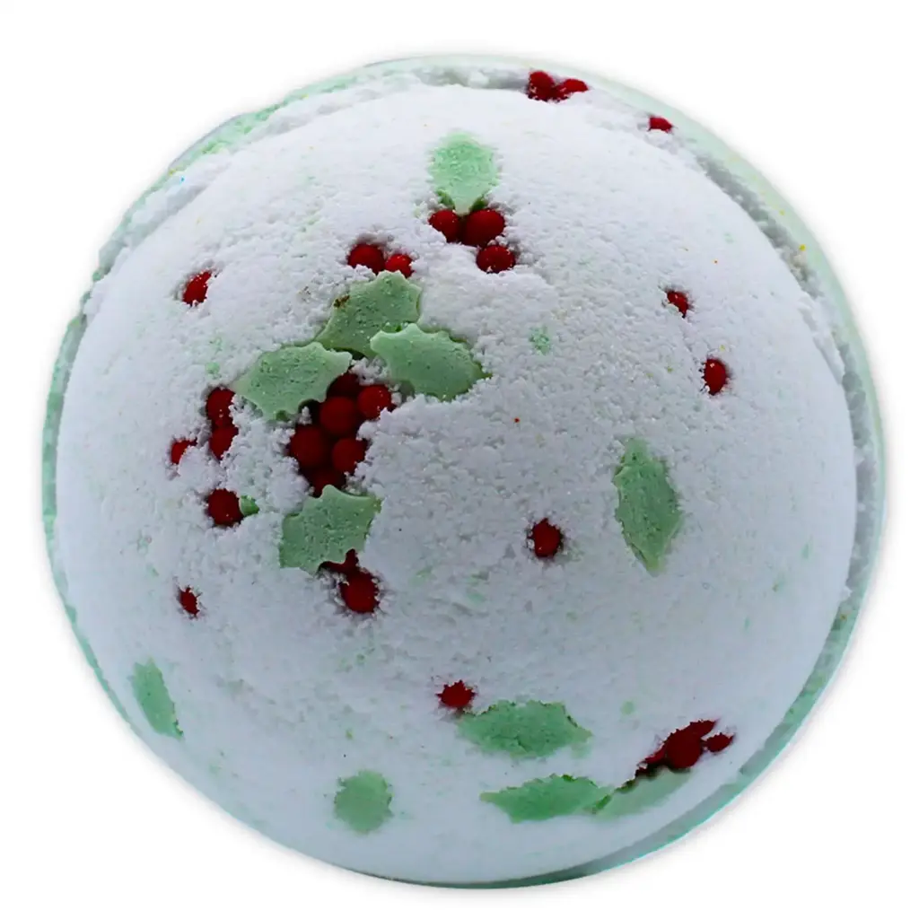 Christmas Bath Bomb – Holly Berry & Mistletoe | www.artisangoods.co.uk