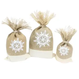 Danish Pouch Set of 3 – White & Snowflake | www.artisangoods.co.uk 4