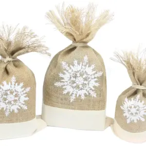 Danish Pouch Set of 3 – White & Snowflake | www.artisangoods.co.uk 3
