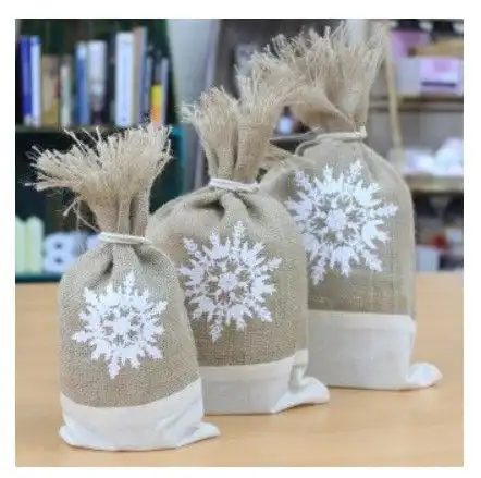 Danish Pouch Set of 3 – White & Snowflake | www.artisangoods.co.uk 2 Danish Pouch Set of 3 – White & Snowflake | www.artisangoods.co.uk 1