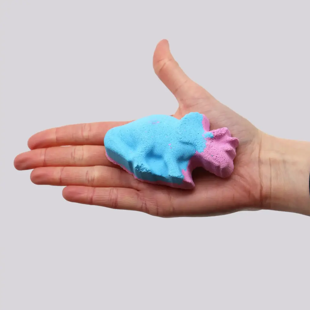 Dinosaur Bathbomb 80g | www.artisangoods.co.uk 5