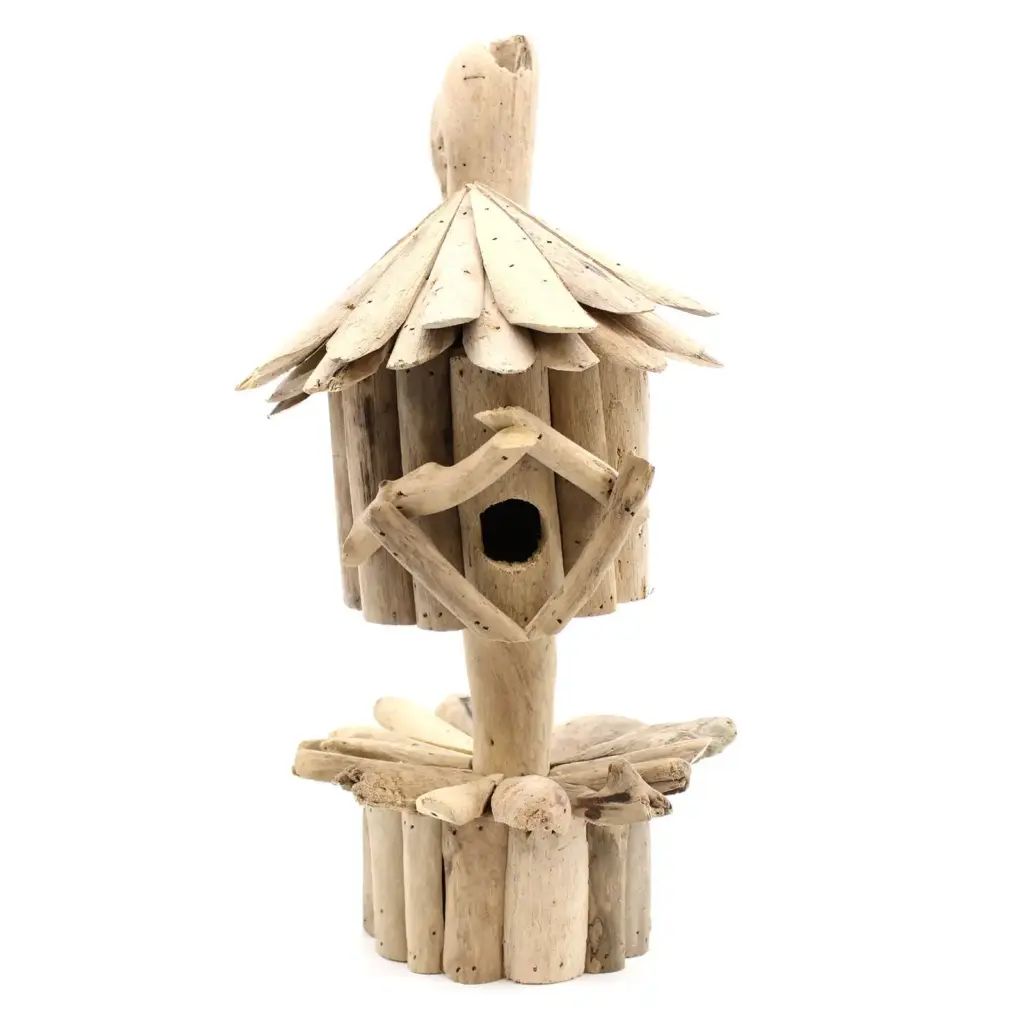 Driftwood Birdbox – On Stand | www.artisangoods.co.uk 2 Driftwood Birdbox – On Stand | www.artisangoods.co.uk 2