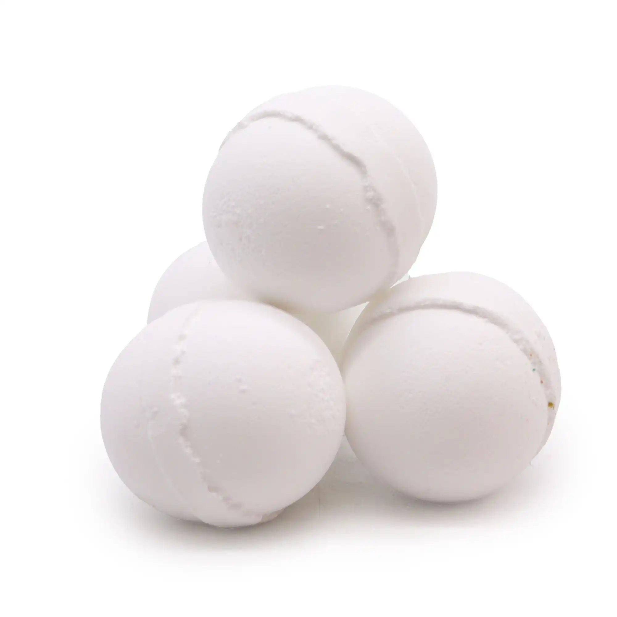 Essential Oil Bath Bomb – Peppermint & Eucalyptus | www.artisangoods.co.uk 2 Essential Oil Bath Bomb – Peppermint & Eucalyptus | www.artisangoods.co.uk 1