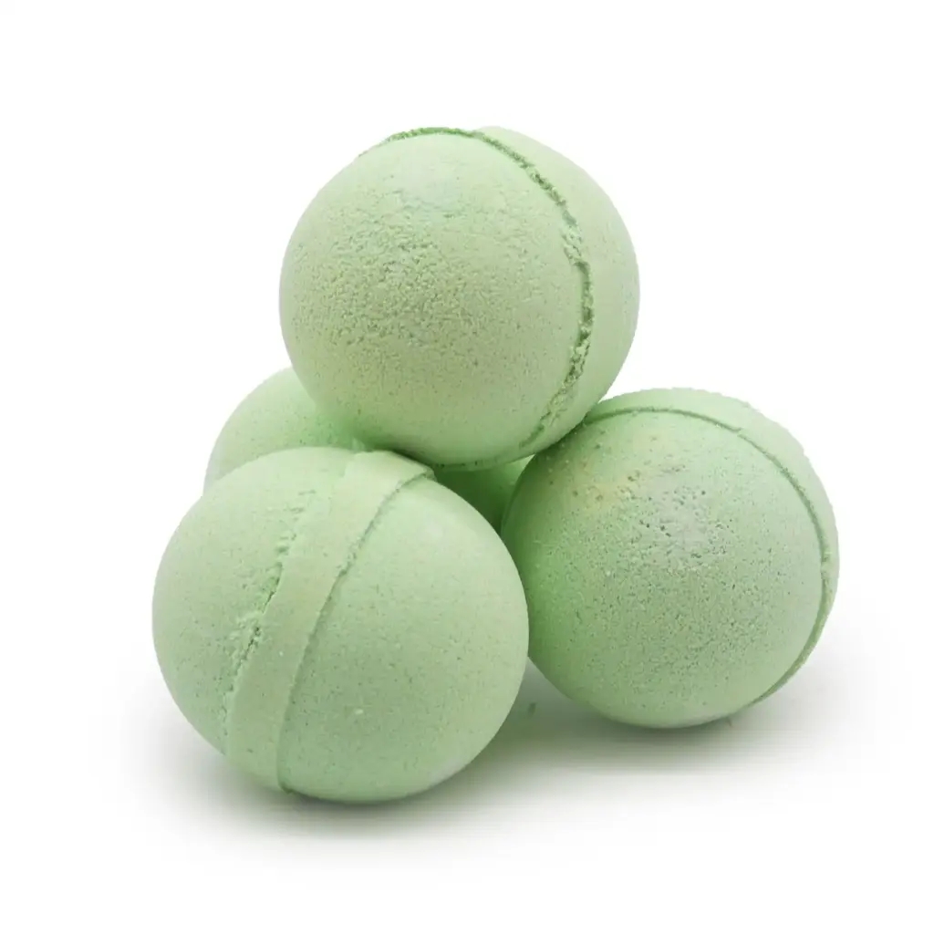 Essential Oil Bath Bomb – Rosemary & Thyme | www.artisangoods.co.uk