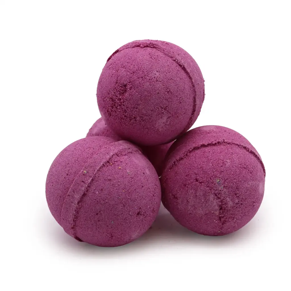 Essential Oil Bath Bomb – Ylang Ylang & Ginger | www.artisangoods.co.uk