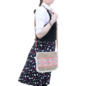 Fab Fringe Bag – Elephant Embroidery | www.artisangoods.co.uk 2