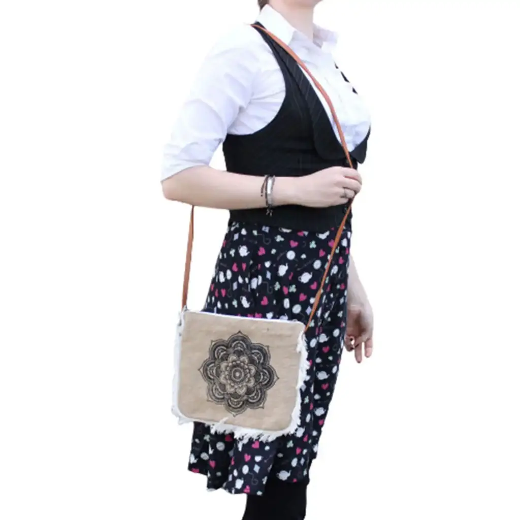 Fab Fringe Bag – Mandela Print | www.artisangoods.co.uk 4