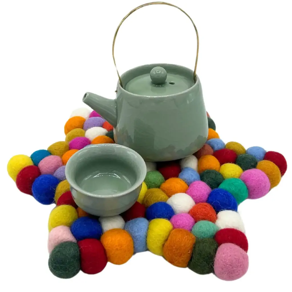 Felt Ball Star Centre Mat – Multi Colour | www.artisangoods.co.uk