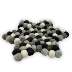Felt Ball Star Centre Mat – Multi Grey Colour | www.artisangoods.co.uk 3