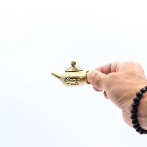 Feng Shui Fortune – Lucky Teapot with Dice Spin | www.artisangoods.co.uk 4