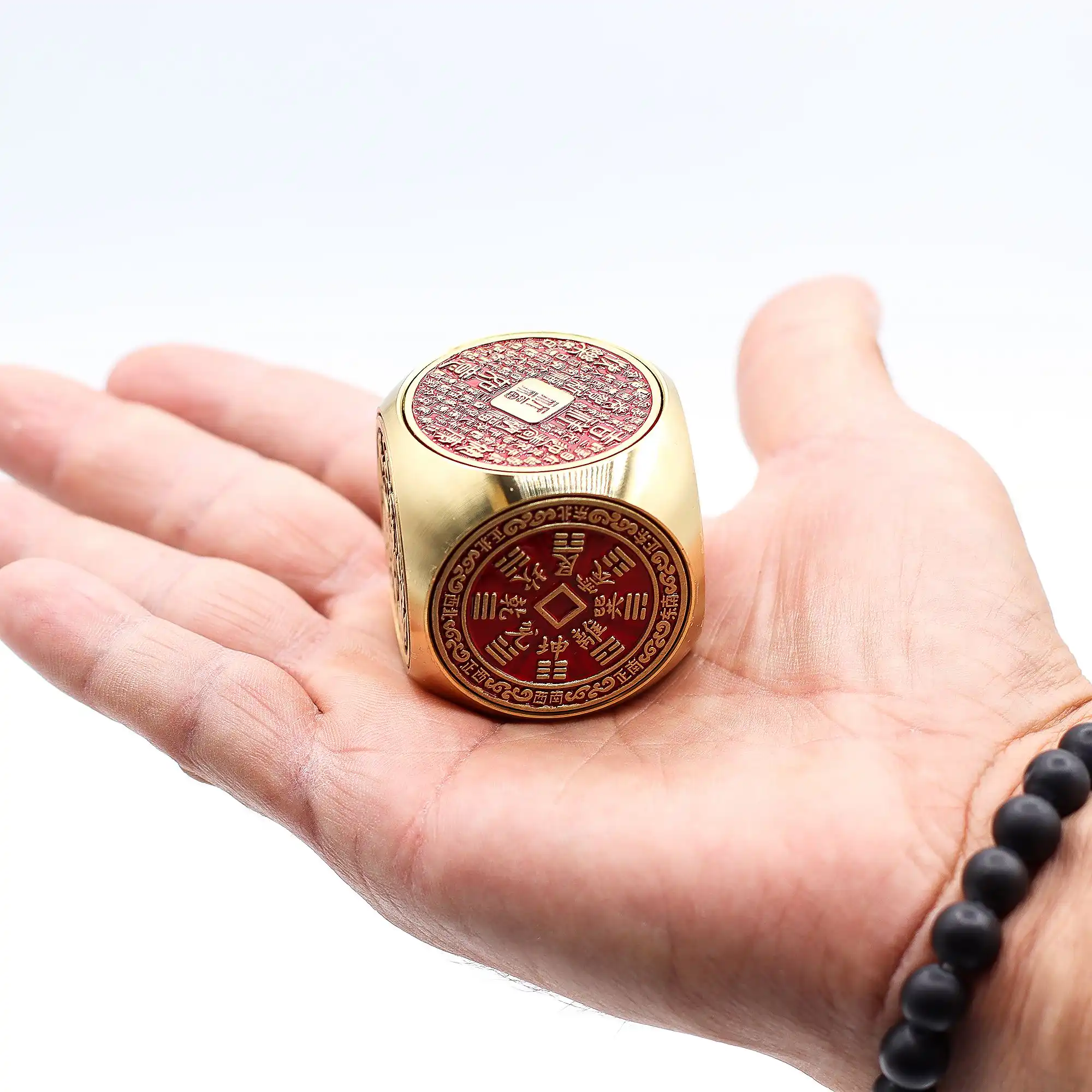 Feng Shui Fortune – Red & Brass Prosperity Cube – Flat | www.artisangoods.co.uk 4 Feng Shui Fortune – Red & Brass Prosperity Cube – Flat | www.artisangoods.co.uk 3