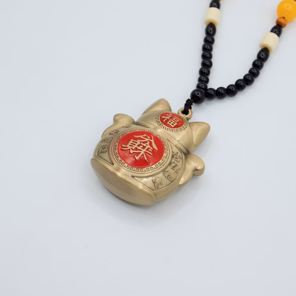 Feng Shui Hanging – Lucky Cat | www.artisangoods.co.uk 2